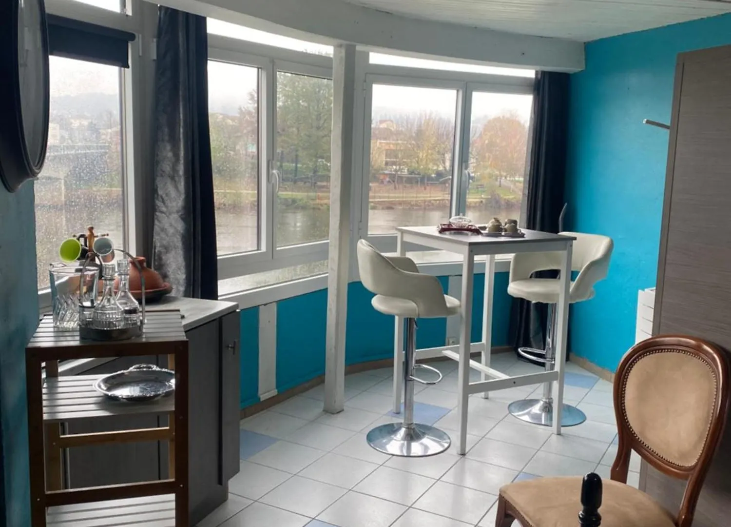 La Casa Du Port, Chambres, Suite Privee, Appartement Avec Vue Sur La Riviere Capendac